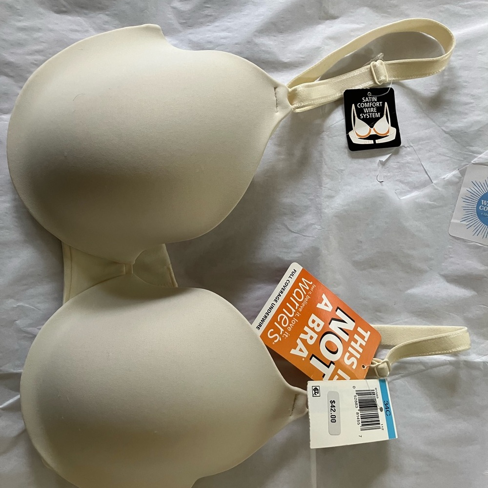 Warner's Bra - BRAND NEW WITH TAGS